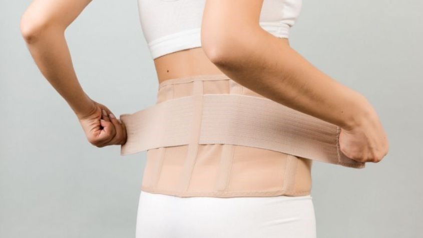 Mẹ sinh thường nịt bụng sau sinh sau khoảng 2–6 tuần